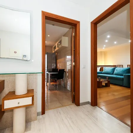 North Apartment *