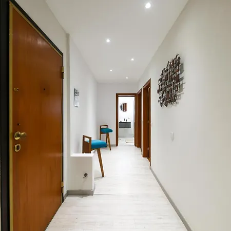 Apartment North *